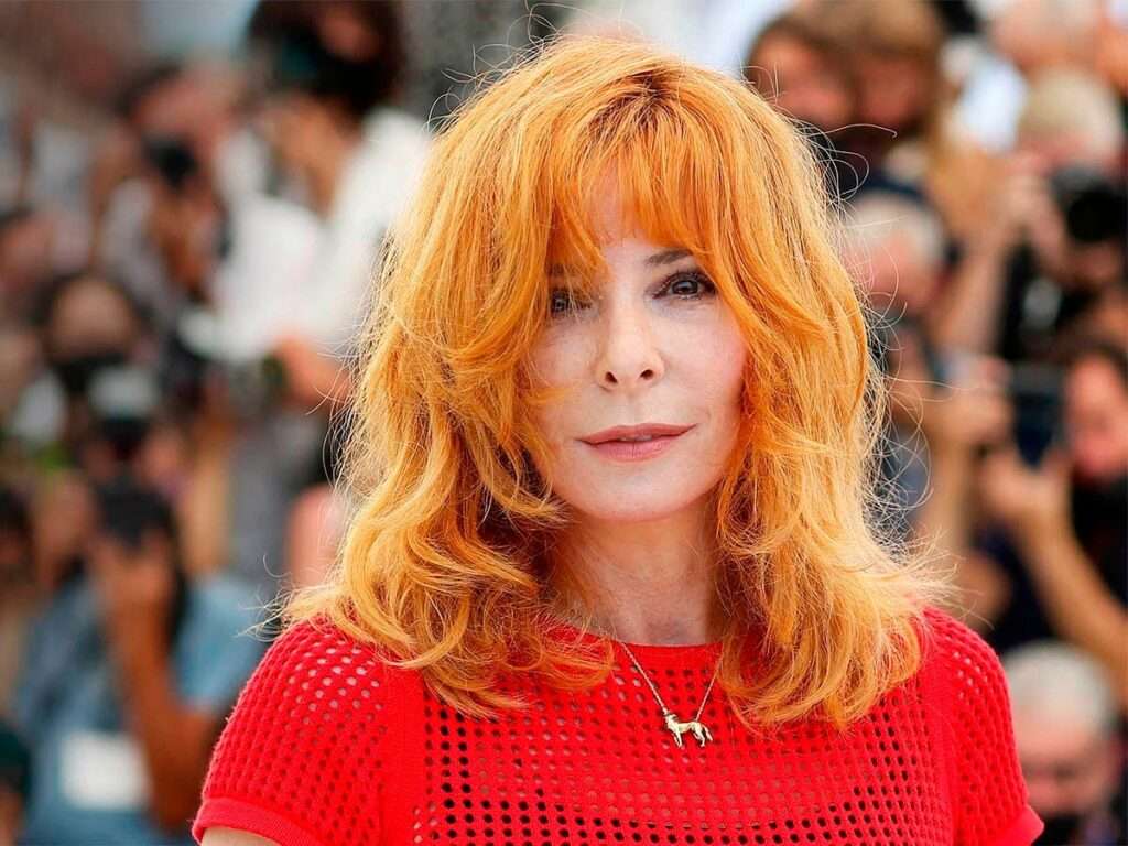 Mylène Farmer Enceinte à 16 Ans