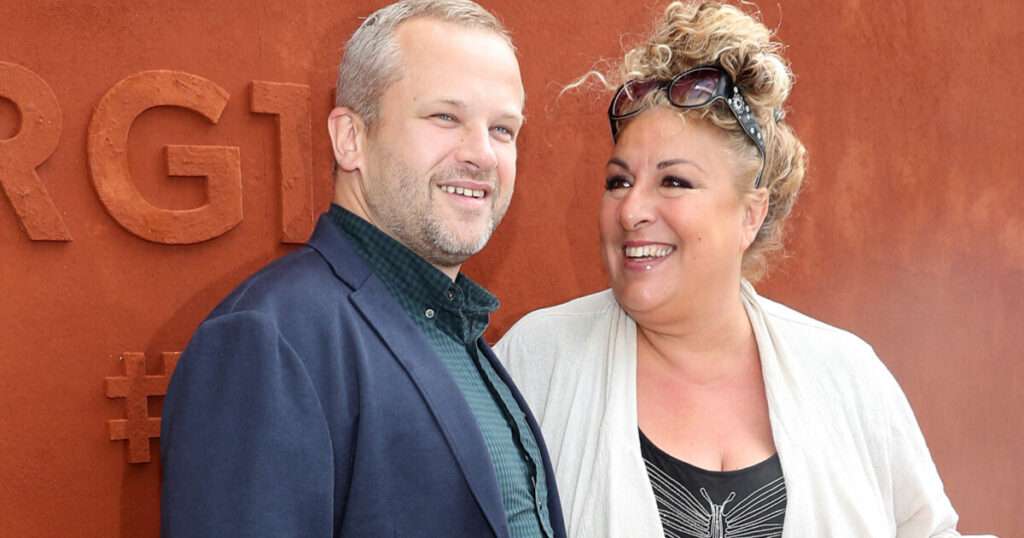 Marianne James Et Son Mari