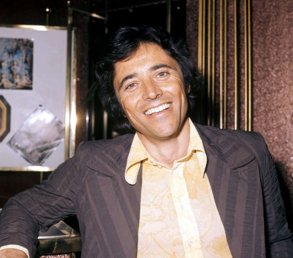 Mort de Sacha Distel