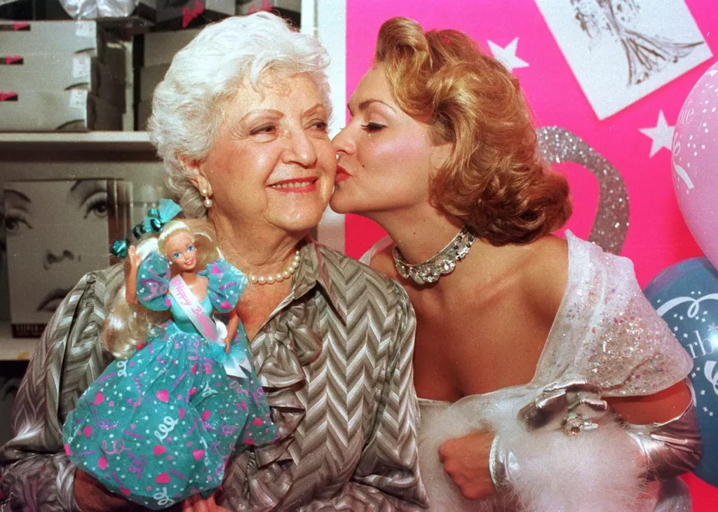 Ruth Handler Fille