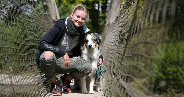 Alexandra Popp Et Son Mari