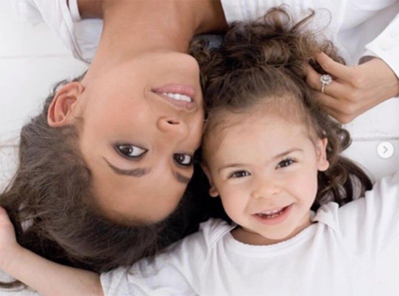 Karine Le Marchand Enfants