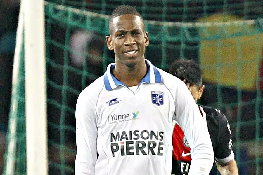 Willy Boly Fils De Basile Boli