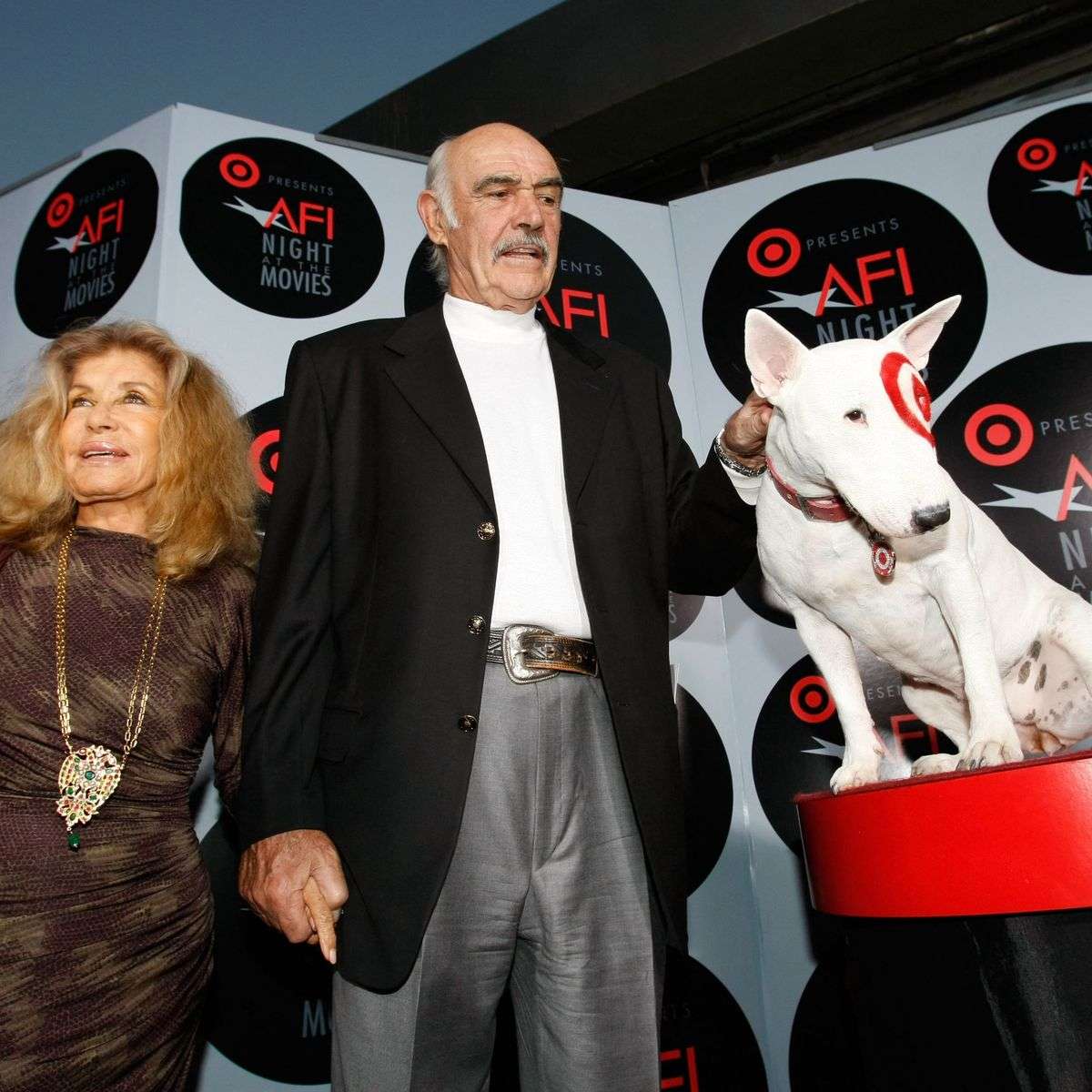 Qui Est Le Fils De Micheline Roquebrune ? - SuperStars Blog