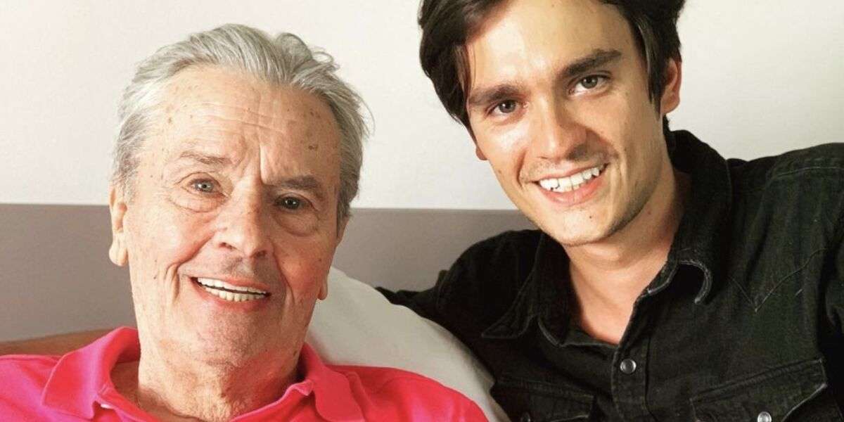 Anouchka Delon Et Son Fils